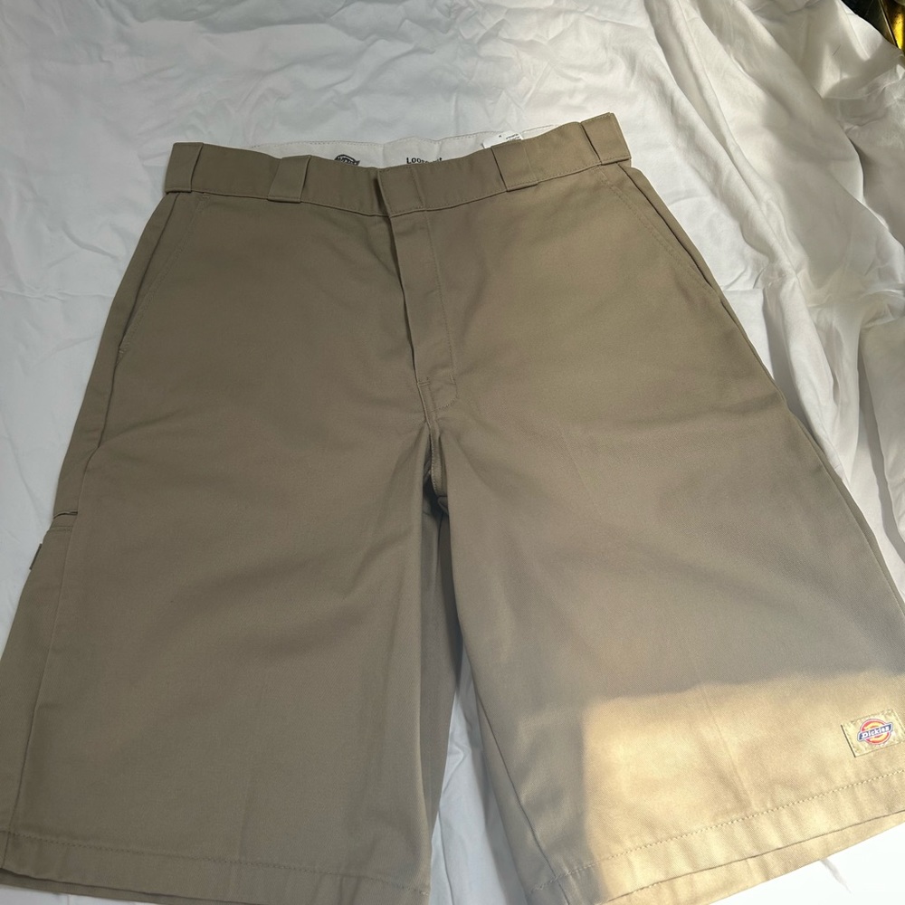 Dickies classic shorts never worn but washed.